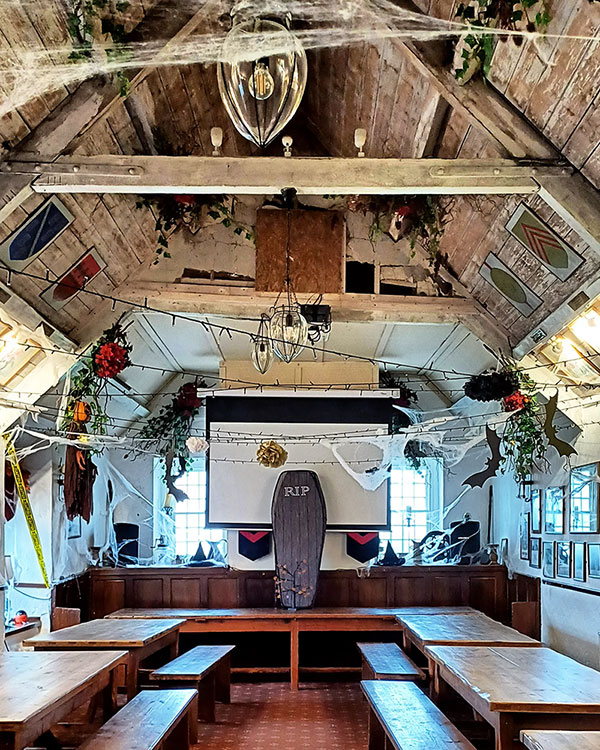 Inside the Prince of Wales pub at Halloween (Nos Calan Gaeaf)